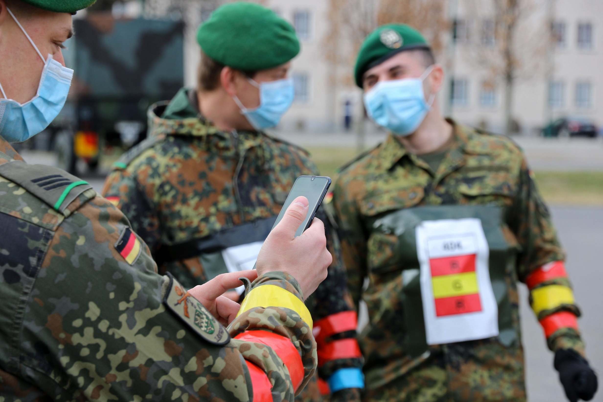 German soldiers testing the use of a tracking app (AFP/Getty)