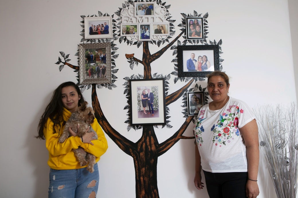 Liliana Popa and her daughter (Romanian Roma), Roma Early Education Childhood Project worker