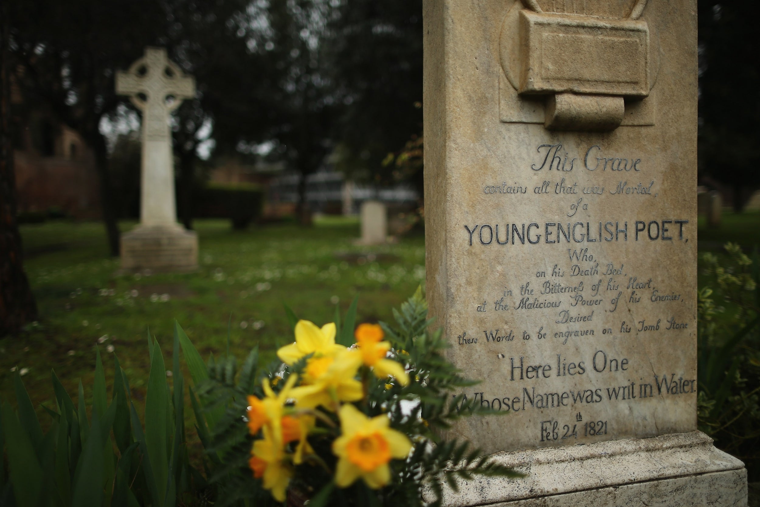 Daffodils grow on the poet’s grave, which is located in the ‘Non-Catholic Cemetery of Rome’