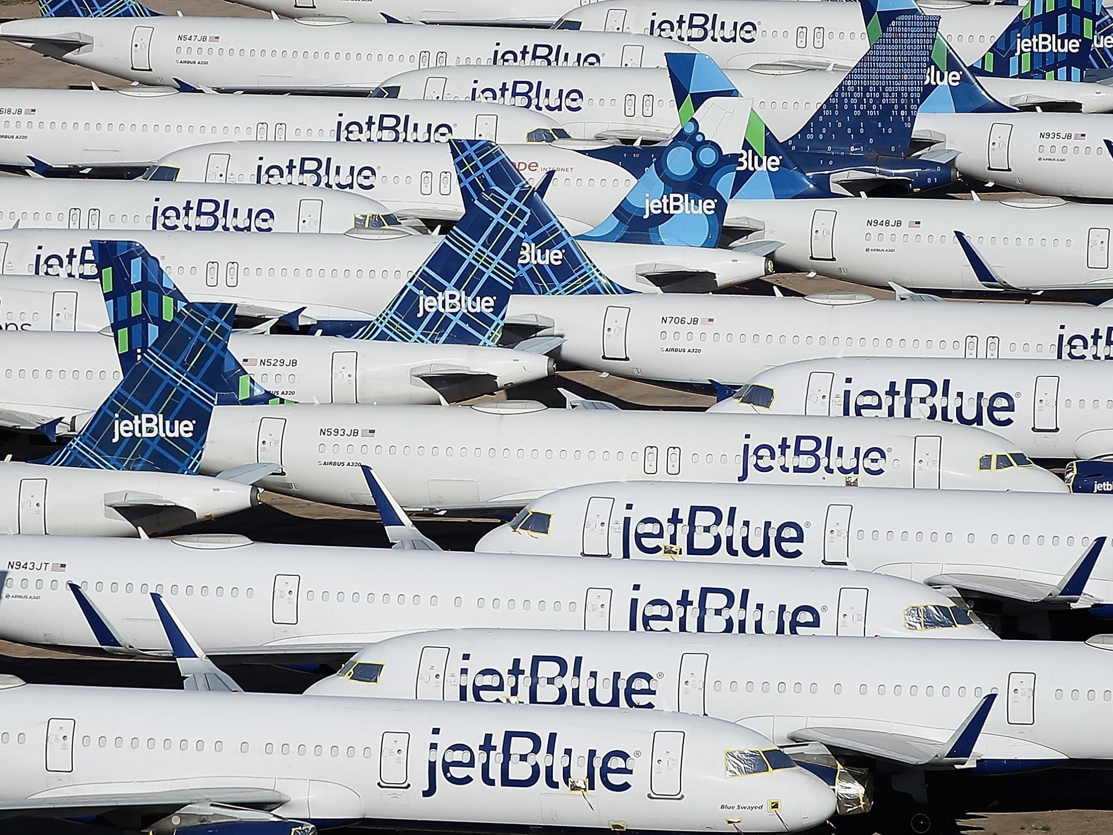 Grounded JetBlue planes