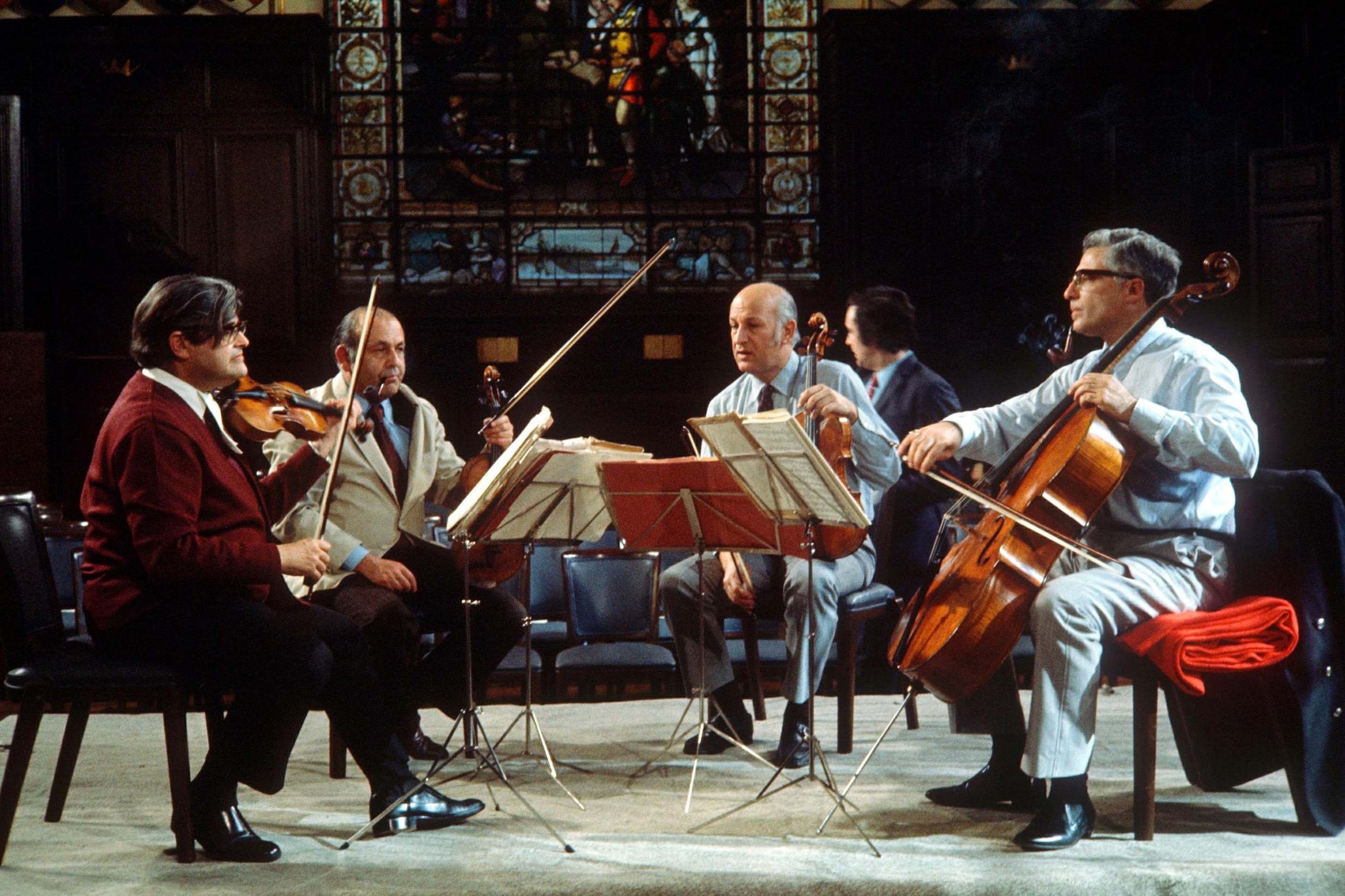 
Lovett, right, on stage with the Amadeus Quartet 