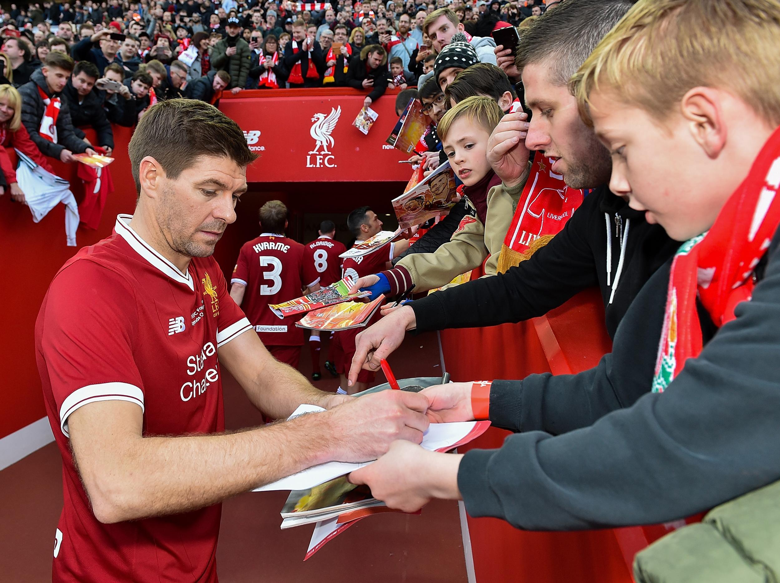 Gerrard making time for his fans