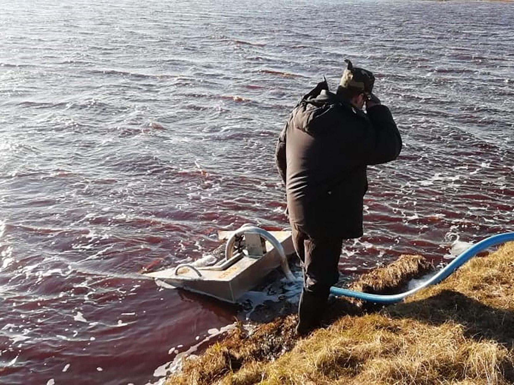 Over 20,000 tons of diesel oil spilled into the Ambarnaya River