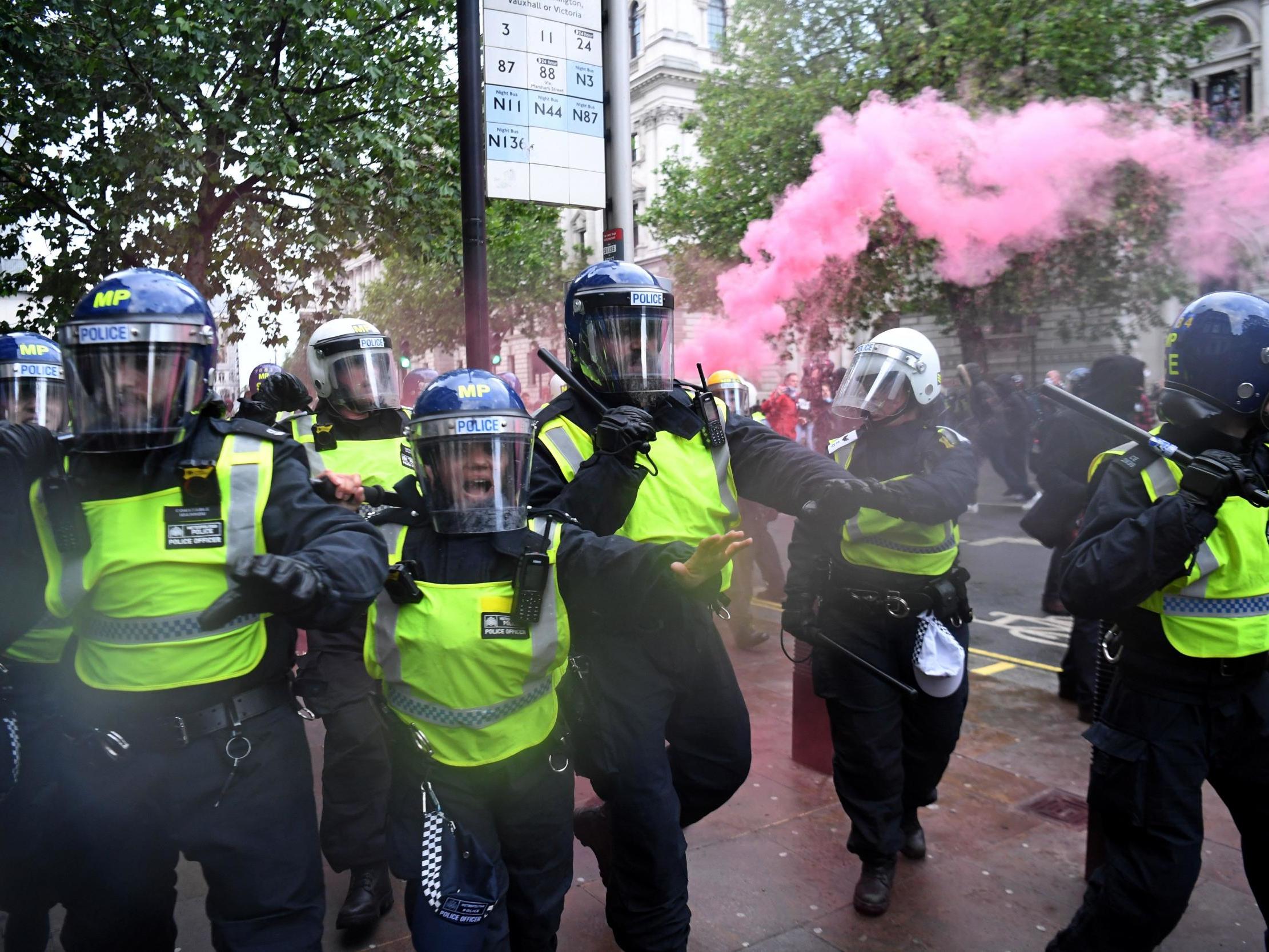 Met police chief says assaults on officers ‘shocking’ as thousands more to protest against racism
