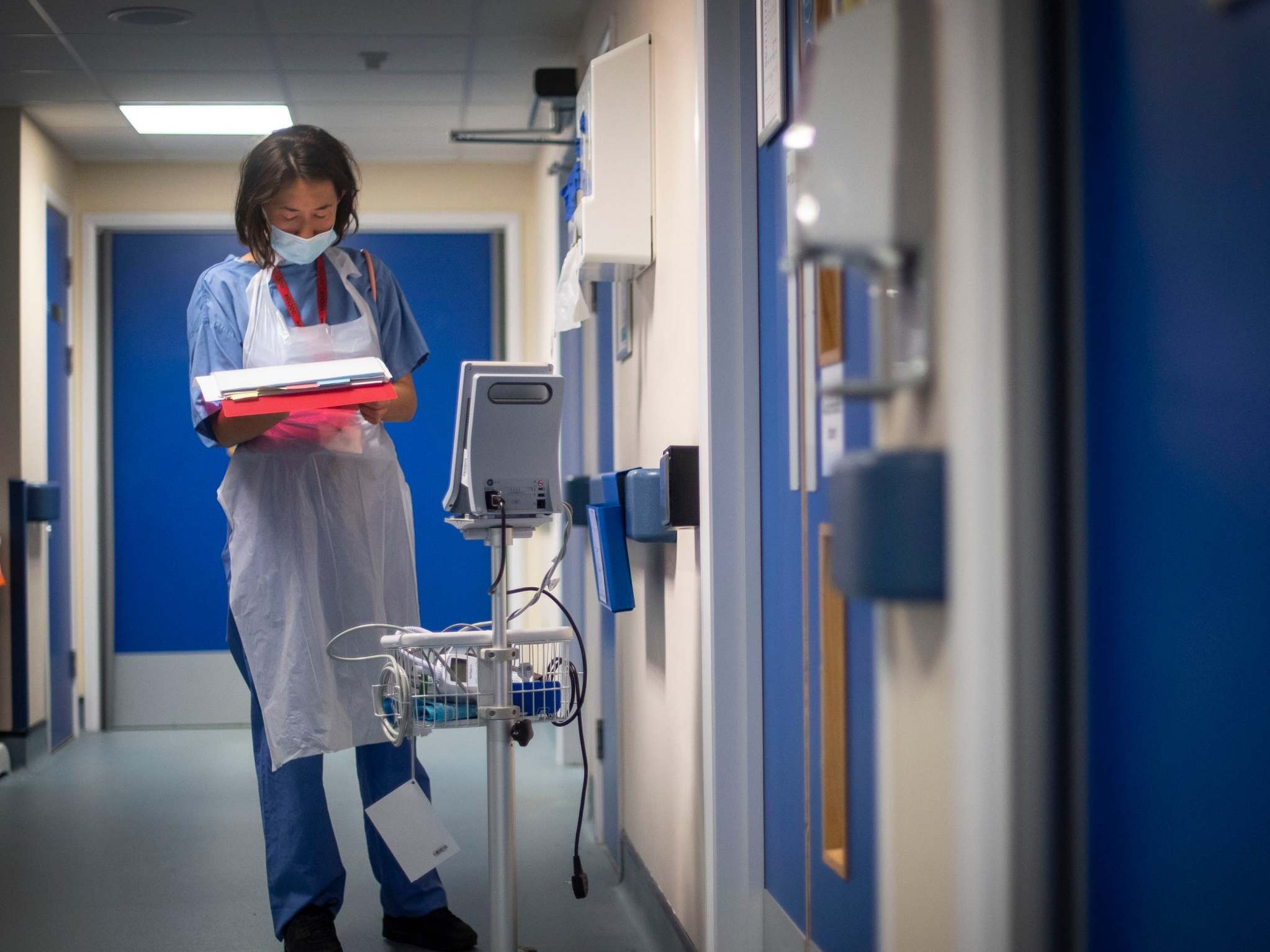 NHS hospitas could be hit hard by workforce shortages under the test and trace rules