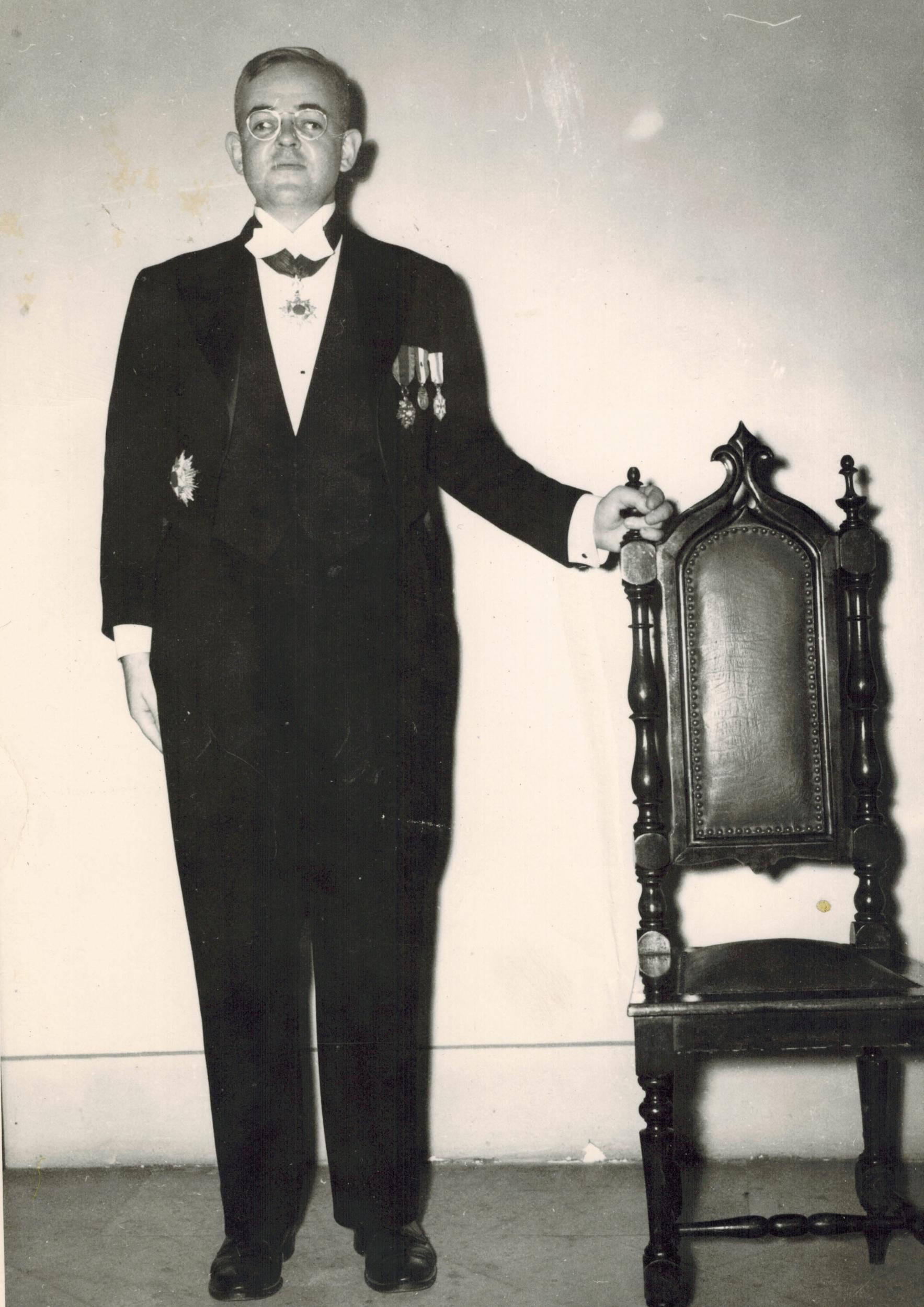 Dennett at a State Department function shortly before his death