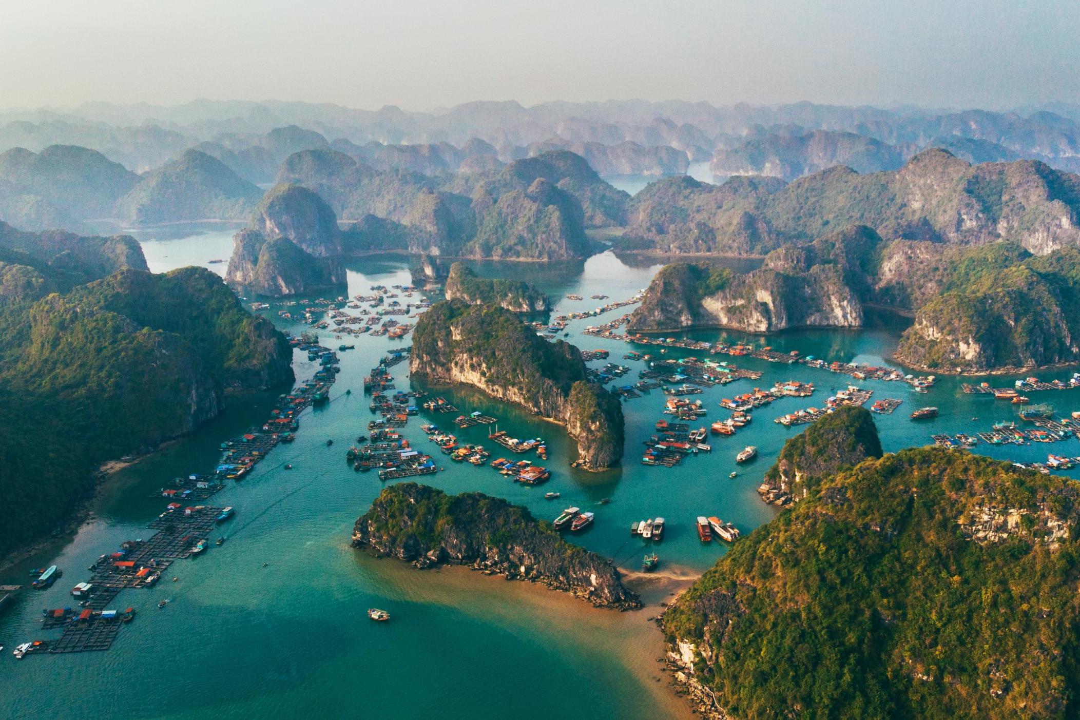 Vietnam's Hạ Long Bay