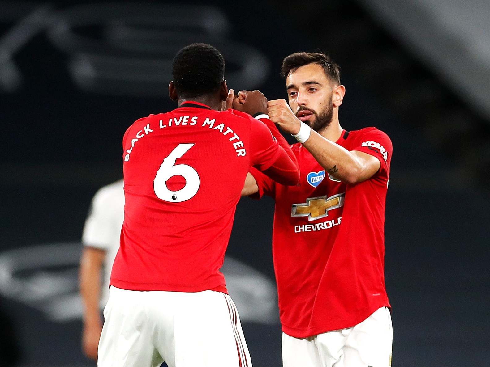 Bruno Fernandes and Paul Pogba celebrate