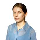 Head shot of Alyona Synenko