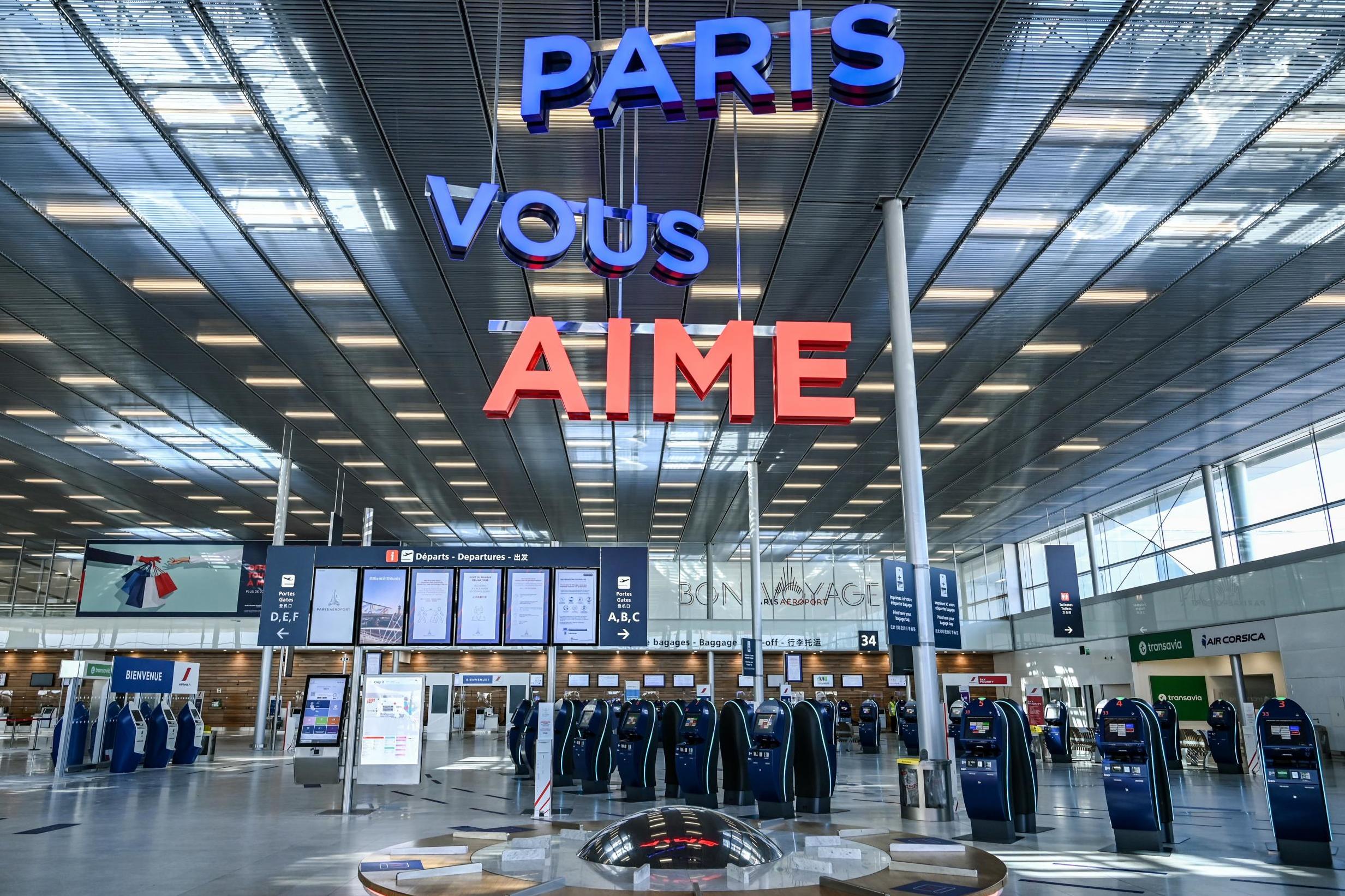 A photograph taken on 22 June 2020 shows the message "Paris loves you " at Orly airport on the outskirts of Paris, a few days before its reopening as France eases lockdown measures.