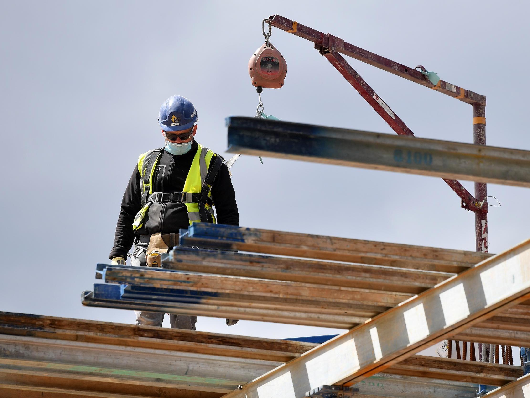 There has been an increase in the number of job vacancies in the construction sector