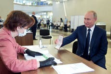 Kremlin claims ‘unambiguous triumph’ in referendum allowing Putin to rule until 2036