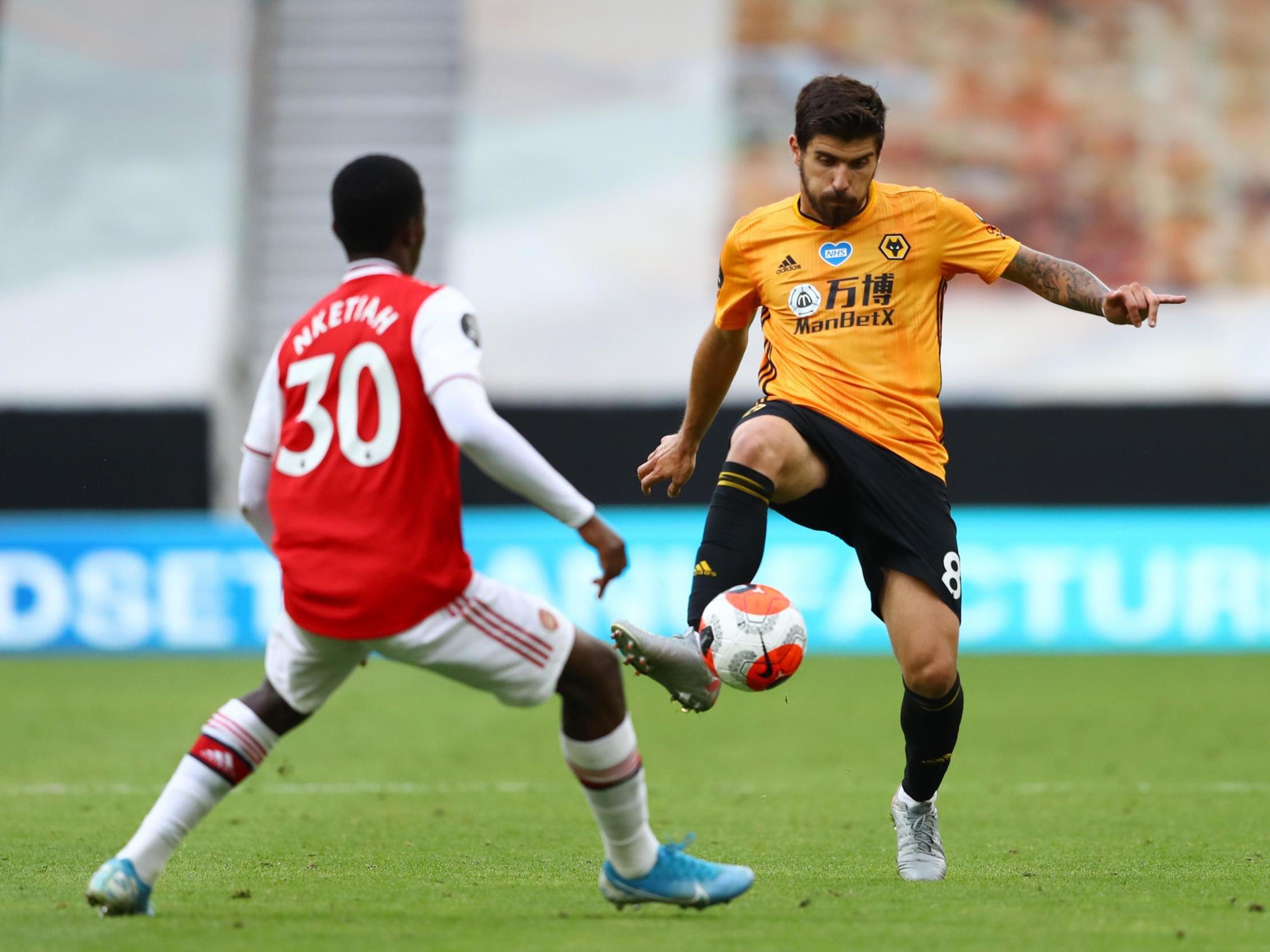 Ruben Neves is closed down by Eddie Nketiah