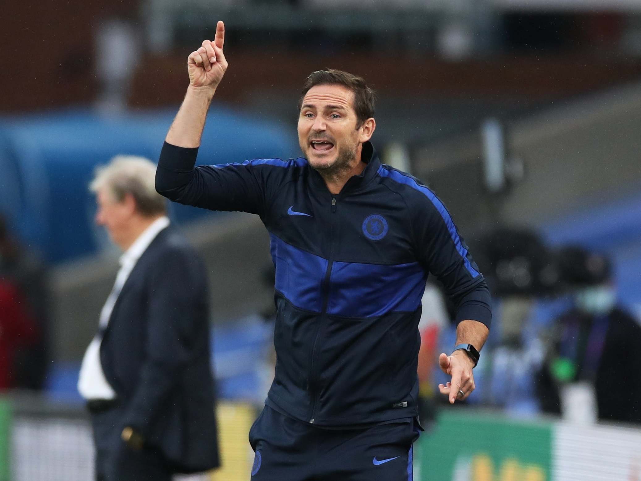 Frank Lampard has challenged Chelsea to seal a top four finish to prevent any Champions League disappointment