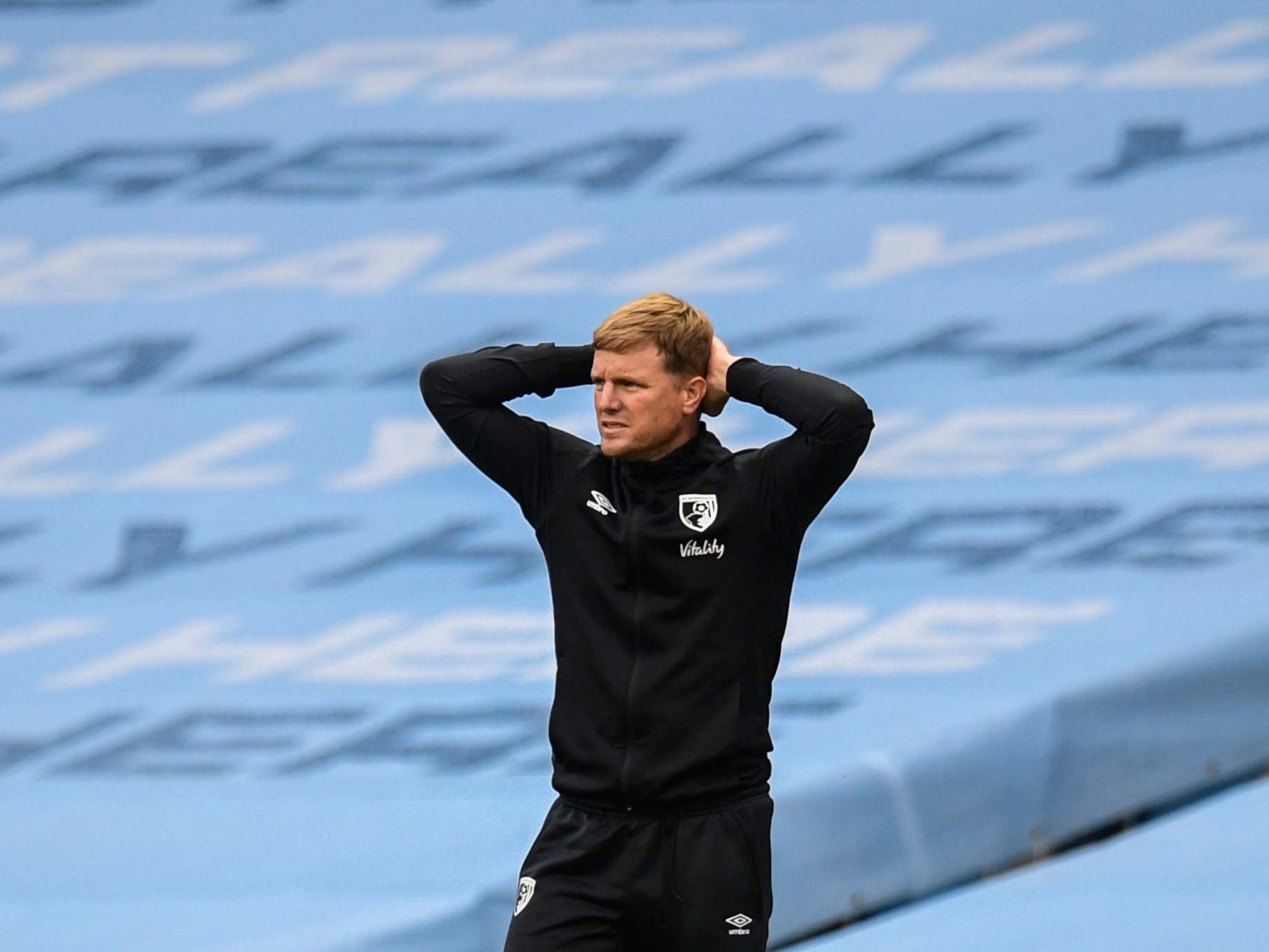 Eddie Howe reacts during Bournemouth’s defeat by Manchester City