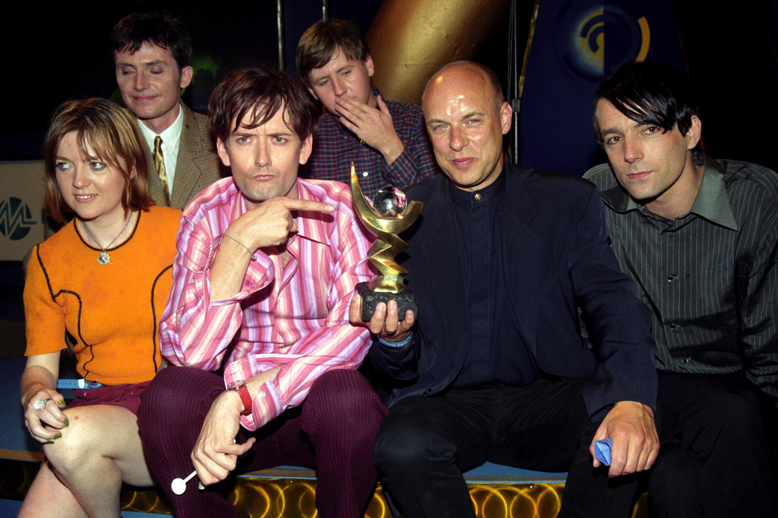 Brian Eno presents Pulp with the 1996 Mercury Music Prize