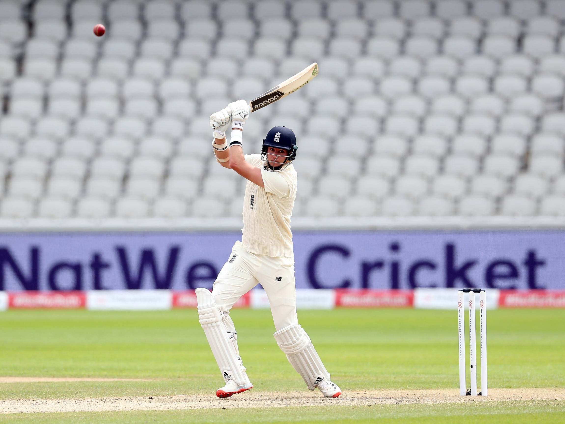 Broad's rapid half-century turned the game on its head