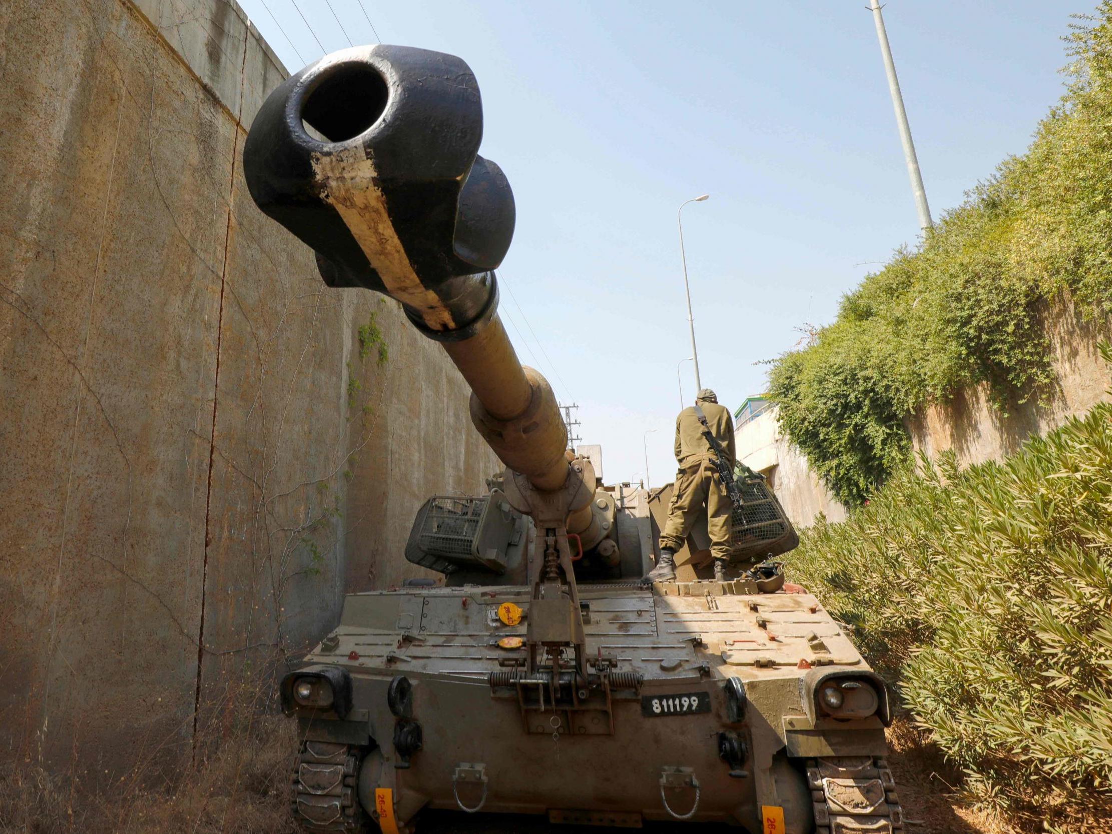 An Israeli self-propelled howitzer, pictured near the border amid heightened tensions