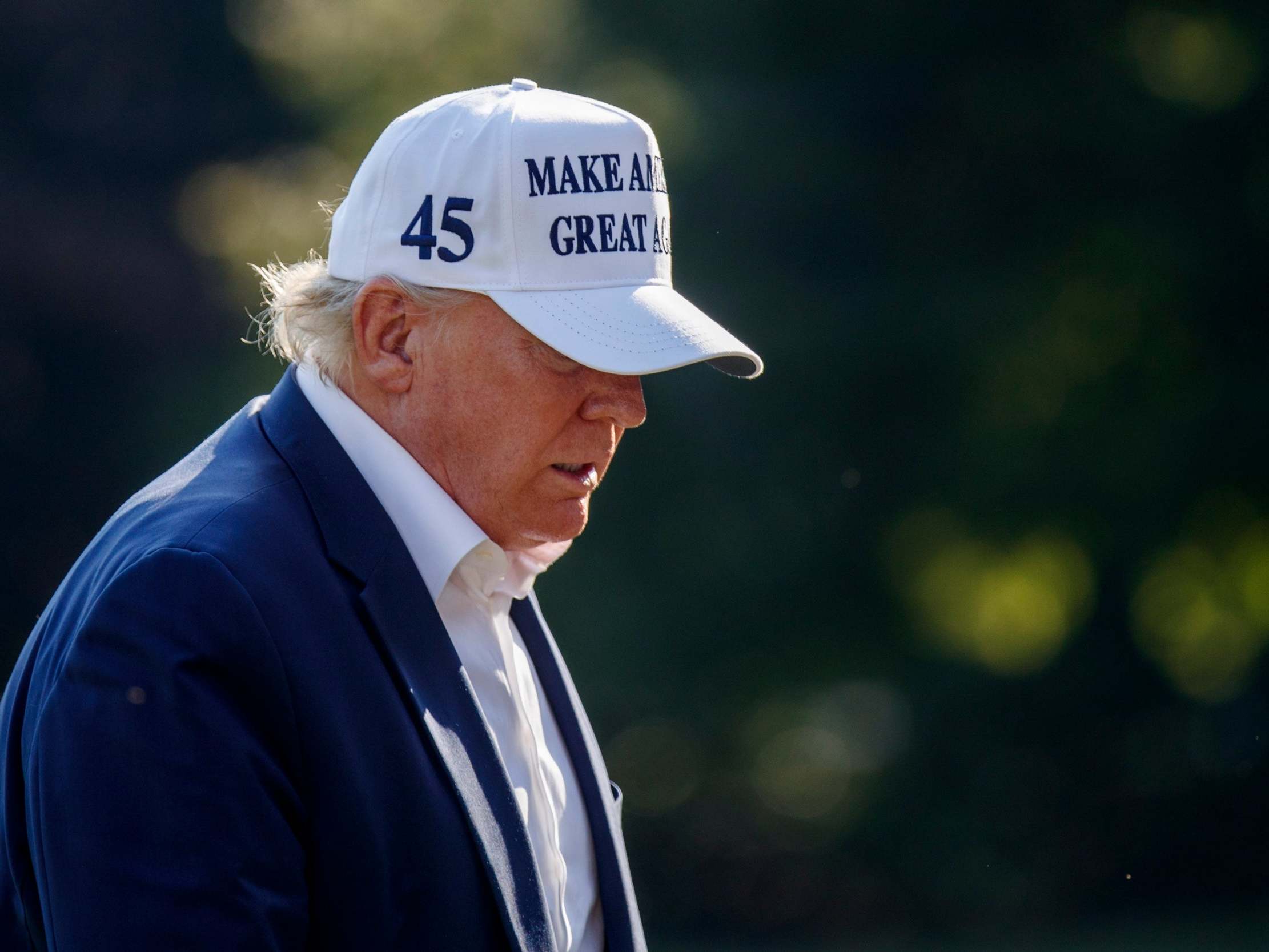 Trump criticises Reagan Foundation after request to stop using late president's image