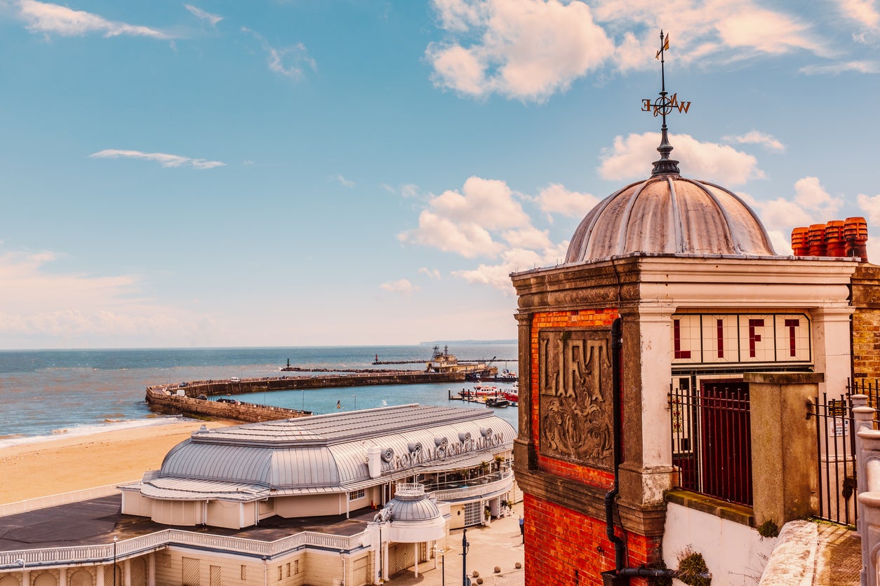 Wellington Crescent Cliff Lift, an Edwardian grade II listed working elevator above Ramsgate main sands. Ramsgate is equal to Broadstairs but quieter