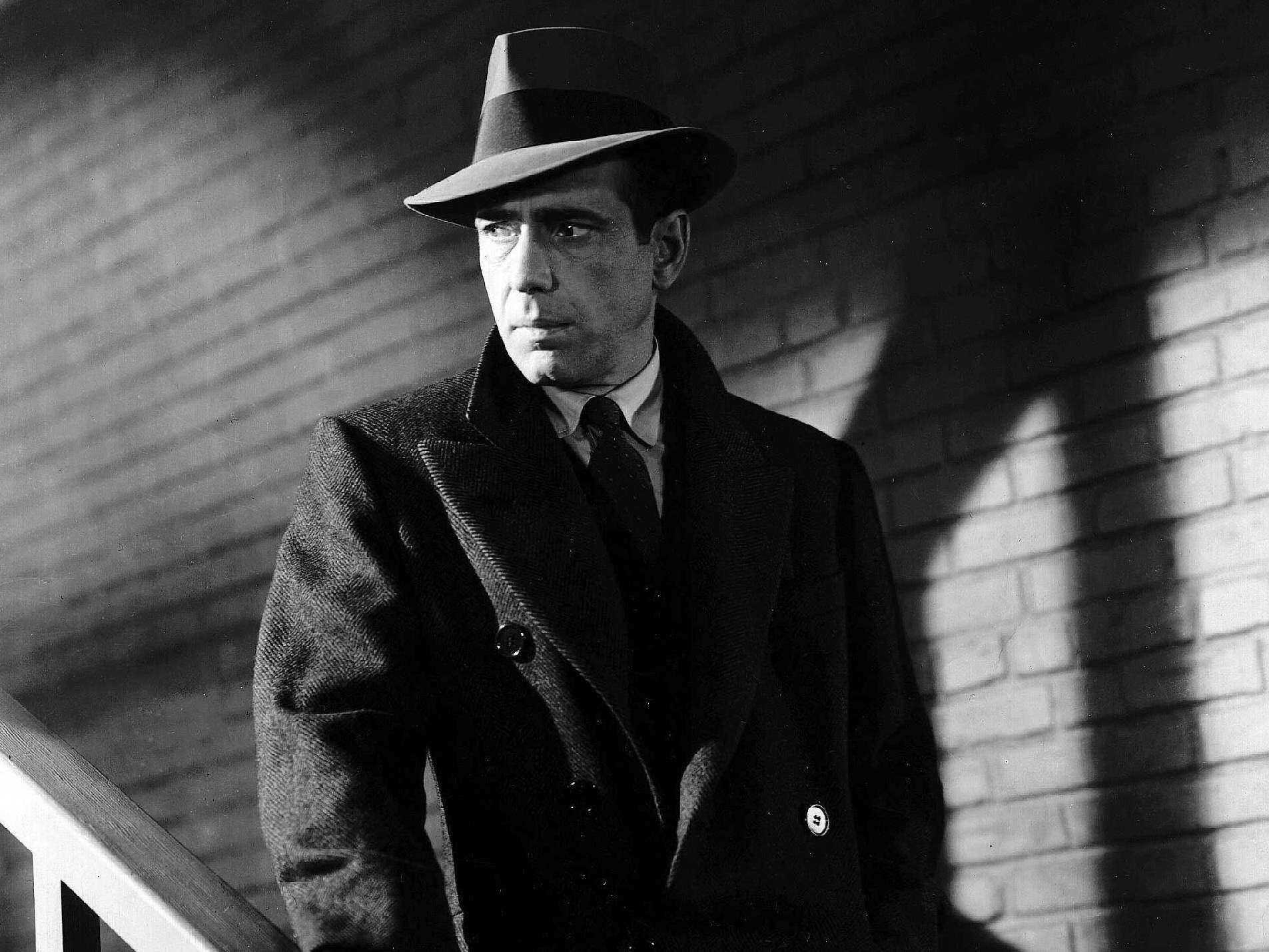 A typical PI? Humphrey Bogart as Sam Spade in ‘The Maltese Falcon’