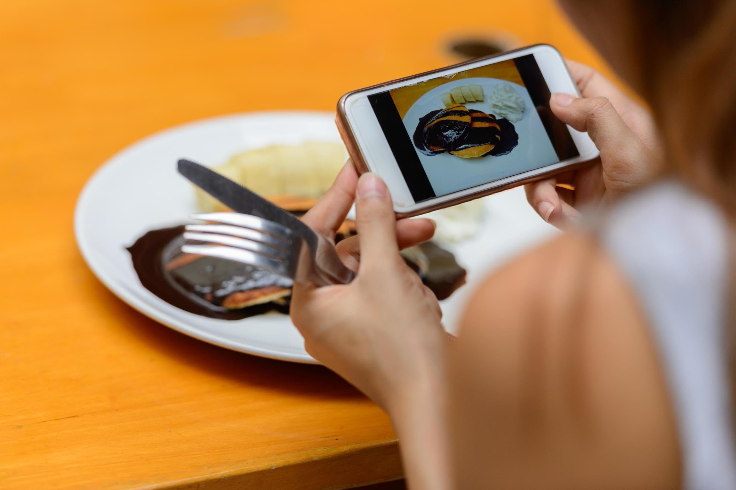 Restaurant's response to influencers asking for free food goes viral (Stock)