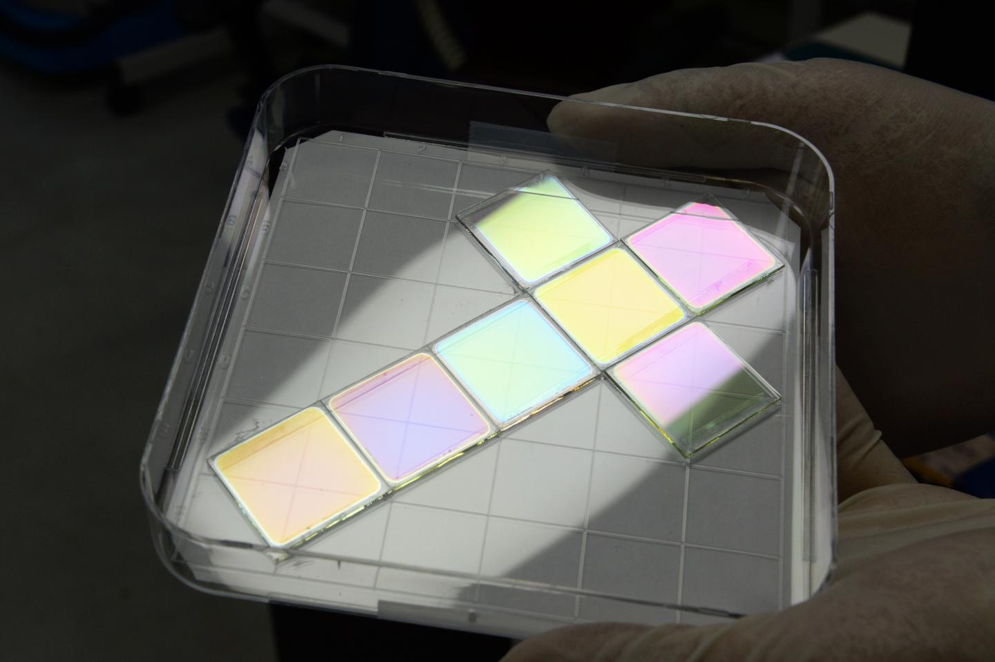 The eco-friendly colour solar cells developed by ETRI researchers.