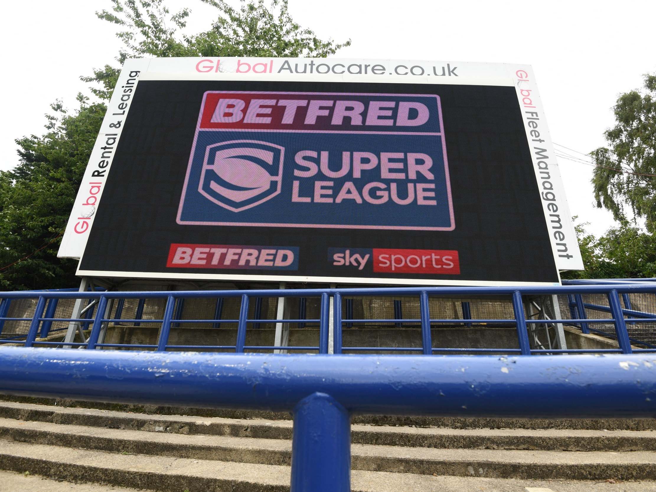 Nine Hull FC players test positive for coronavirus