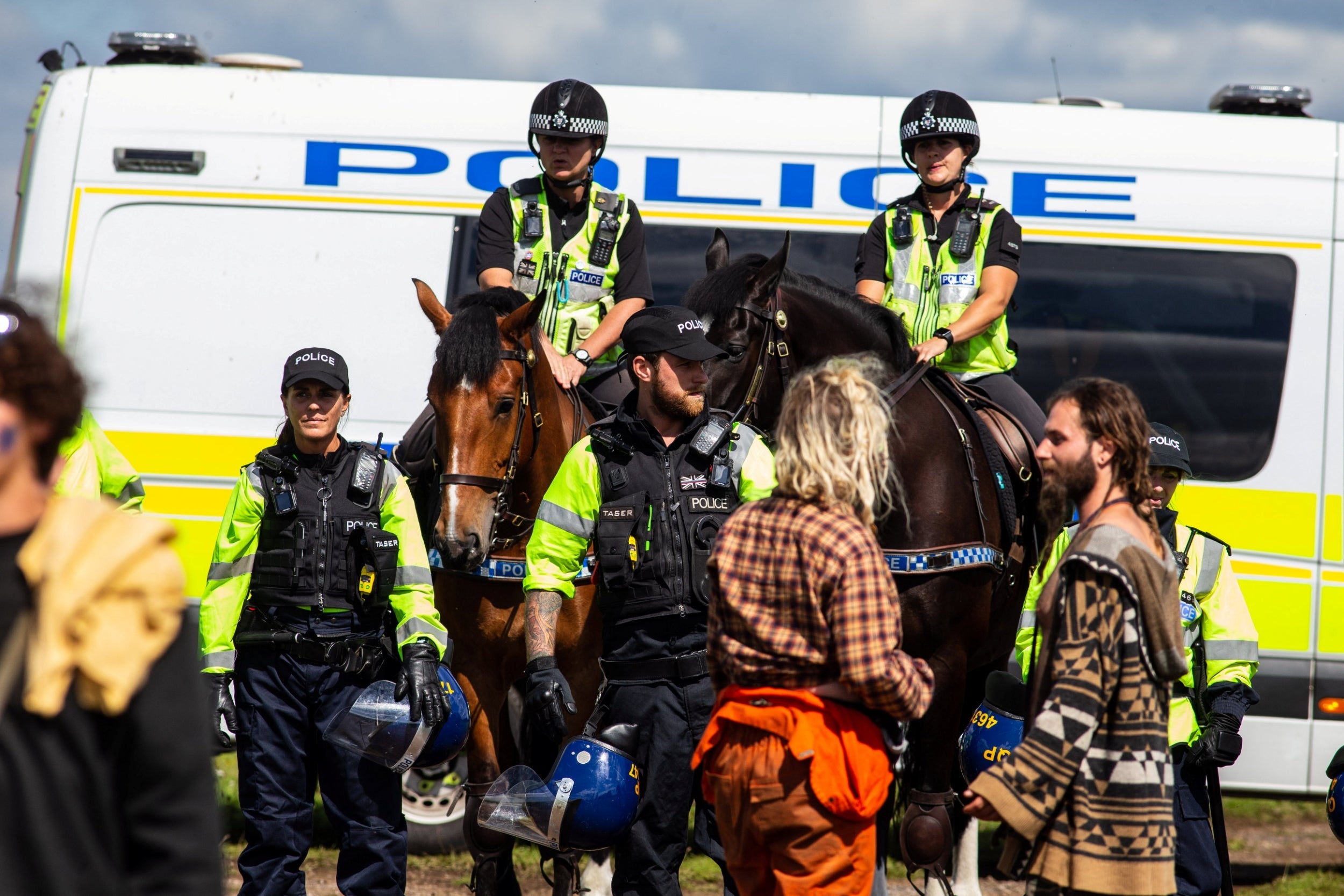 Police move partygoers on after a rave near Bath (Tom Wren/SWNS)
