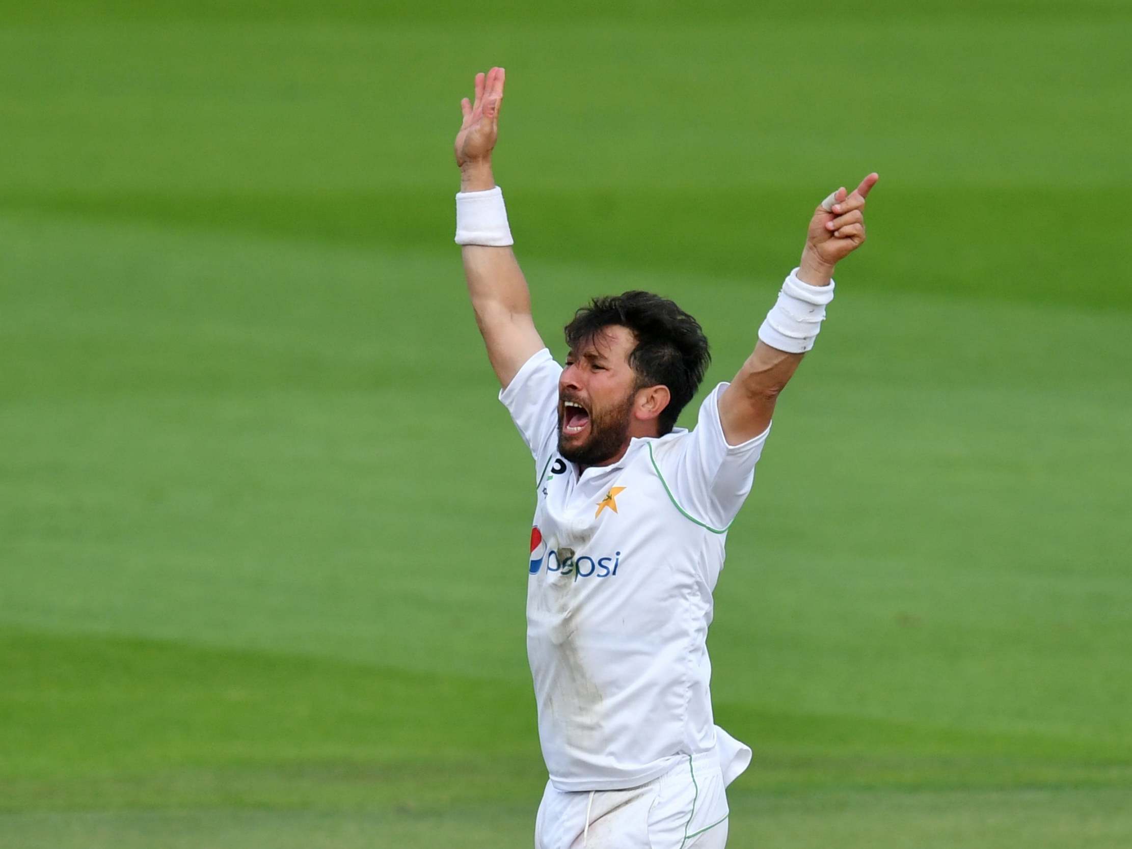 Yasir Shah reacts during the first Test between England and Pakistan