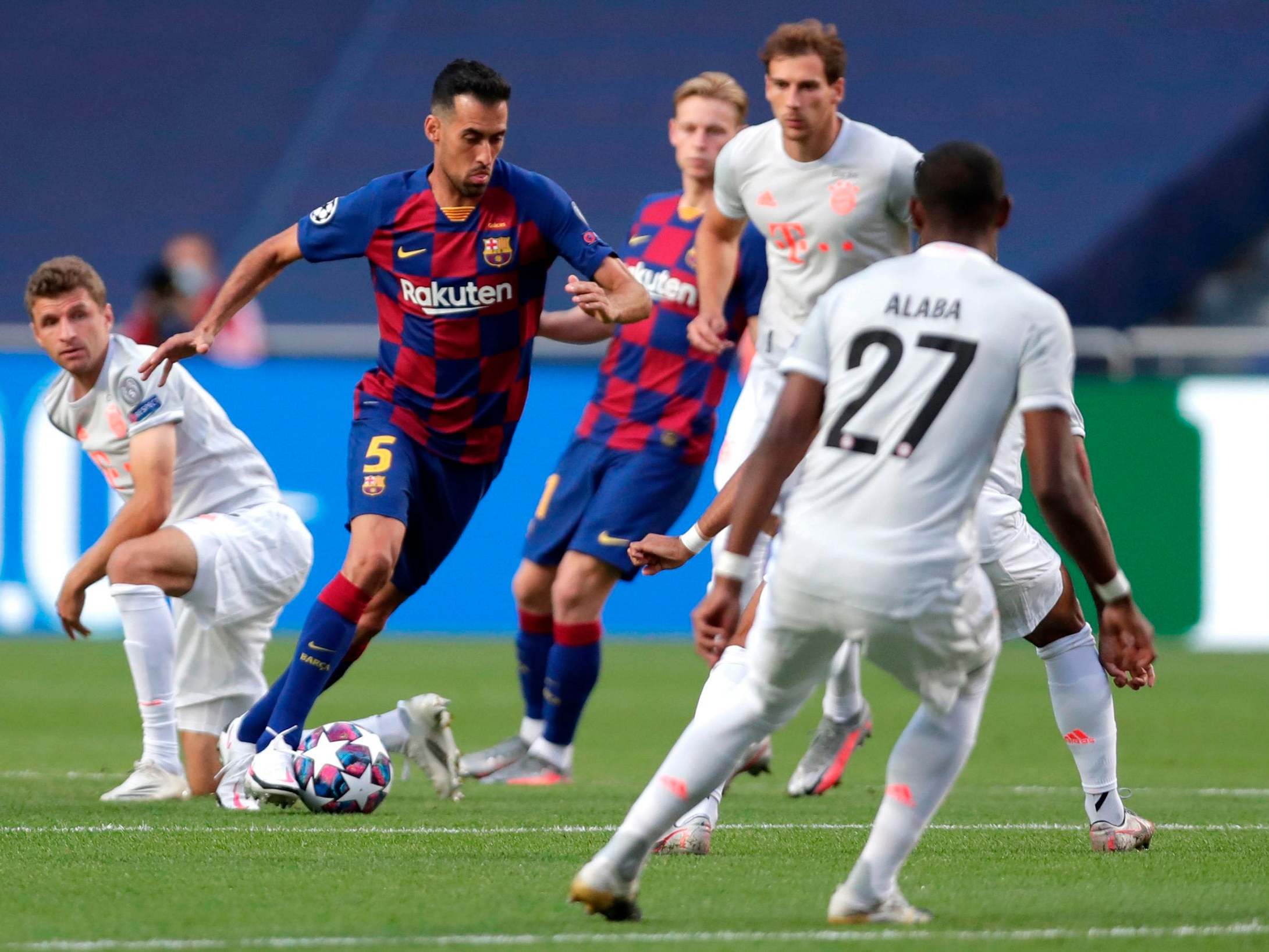 Sergio Busquets on the ball for Barca in midfield