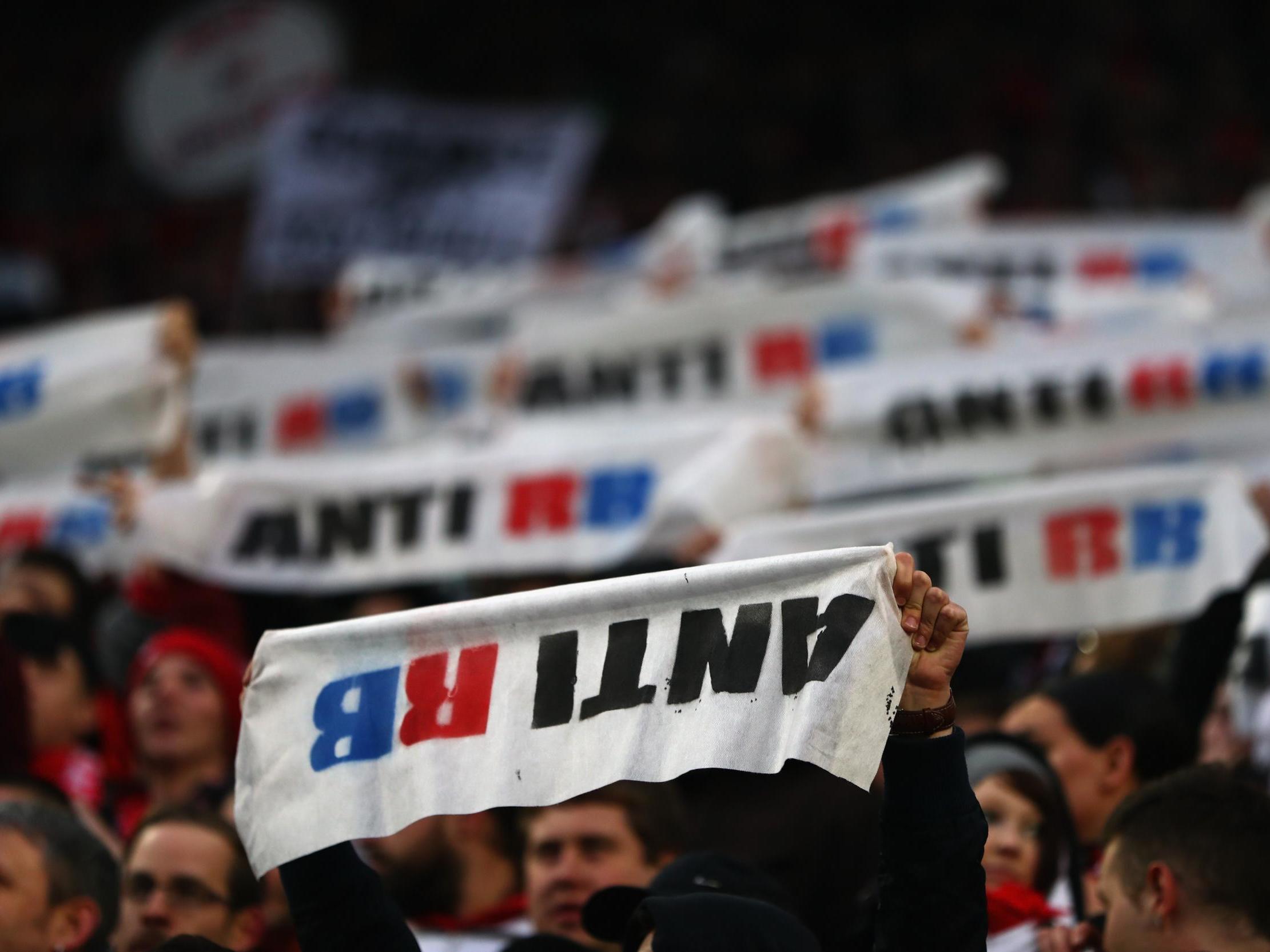 Away fans protest against RB Leipzig