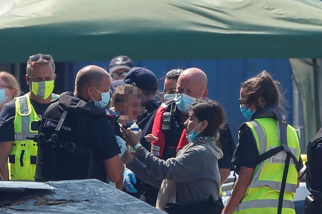 More than 1,000 men, women and children have made it to the UK coast by sea in 10 days, according to analysis