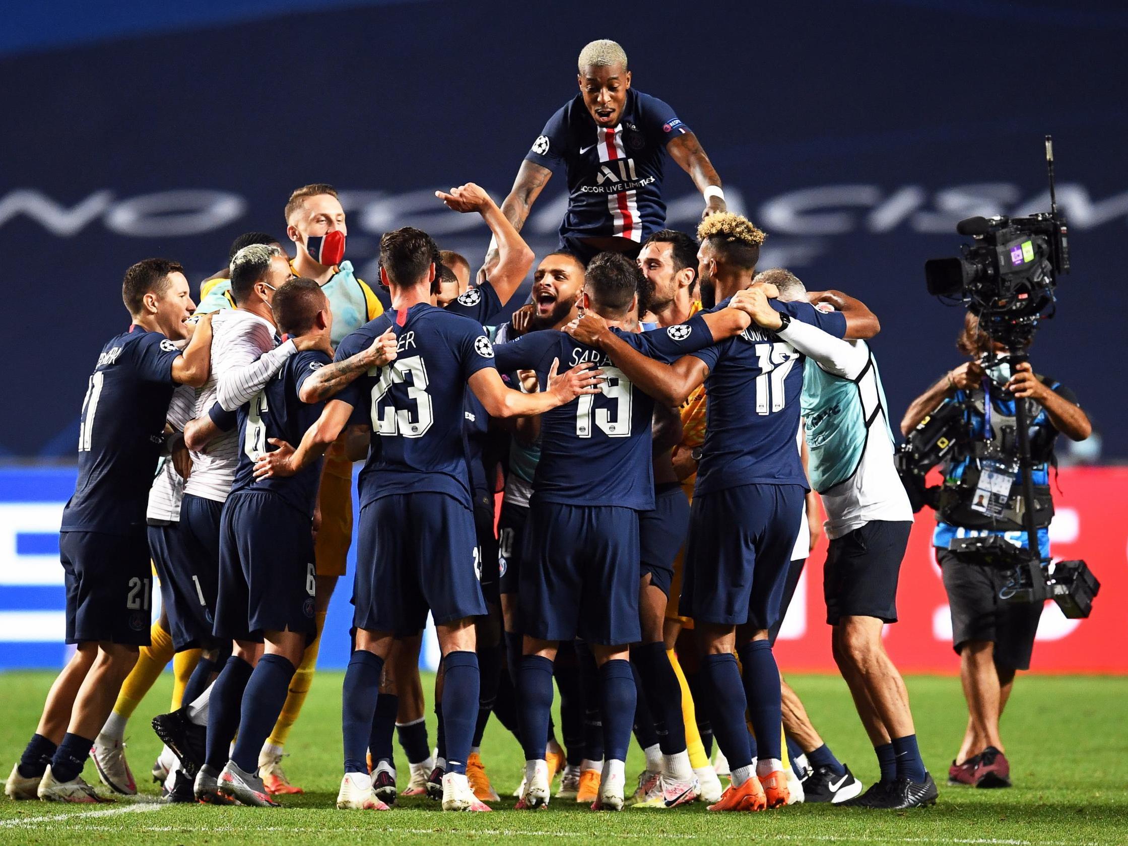 Paris Saint-Germain players celebrate reaching the final