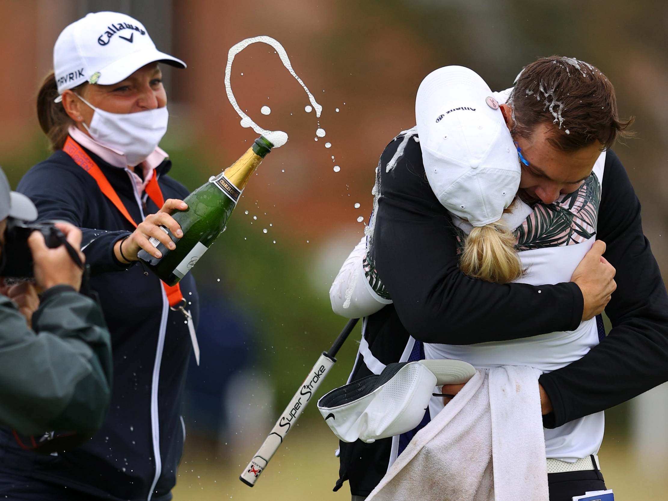 Sophia Popov celebrates on the 18th green at Royal Troon