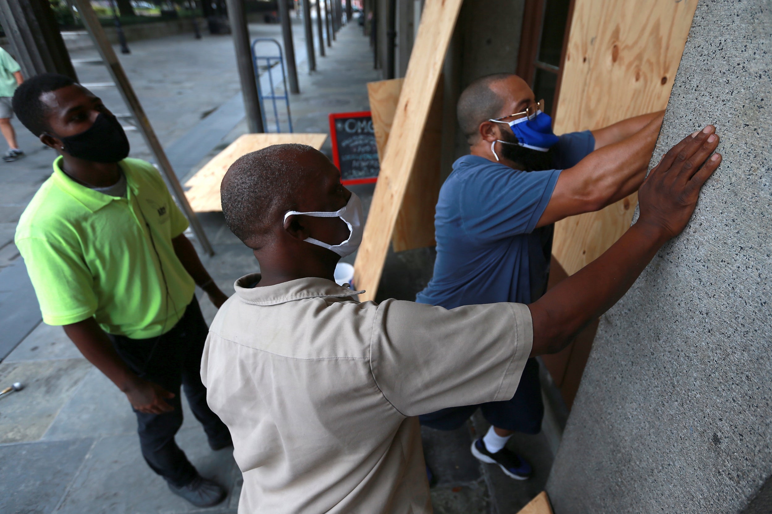 Tropical Storm Laura has lashed the eastern tip of Cuba