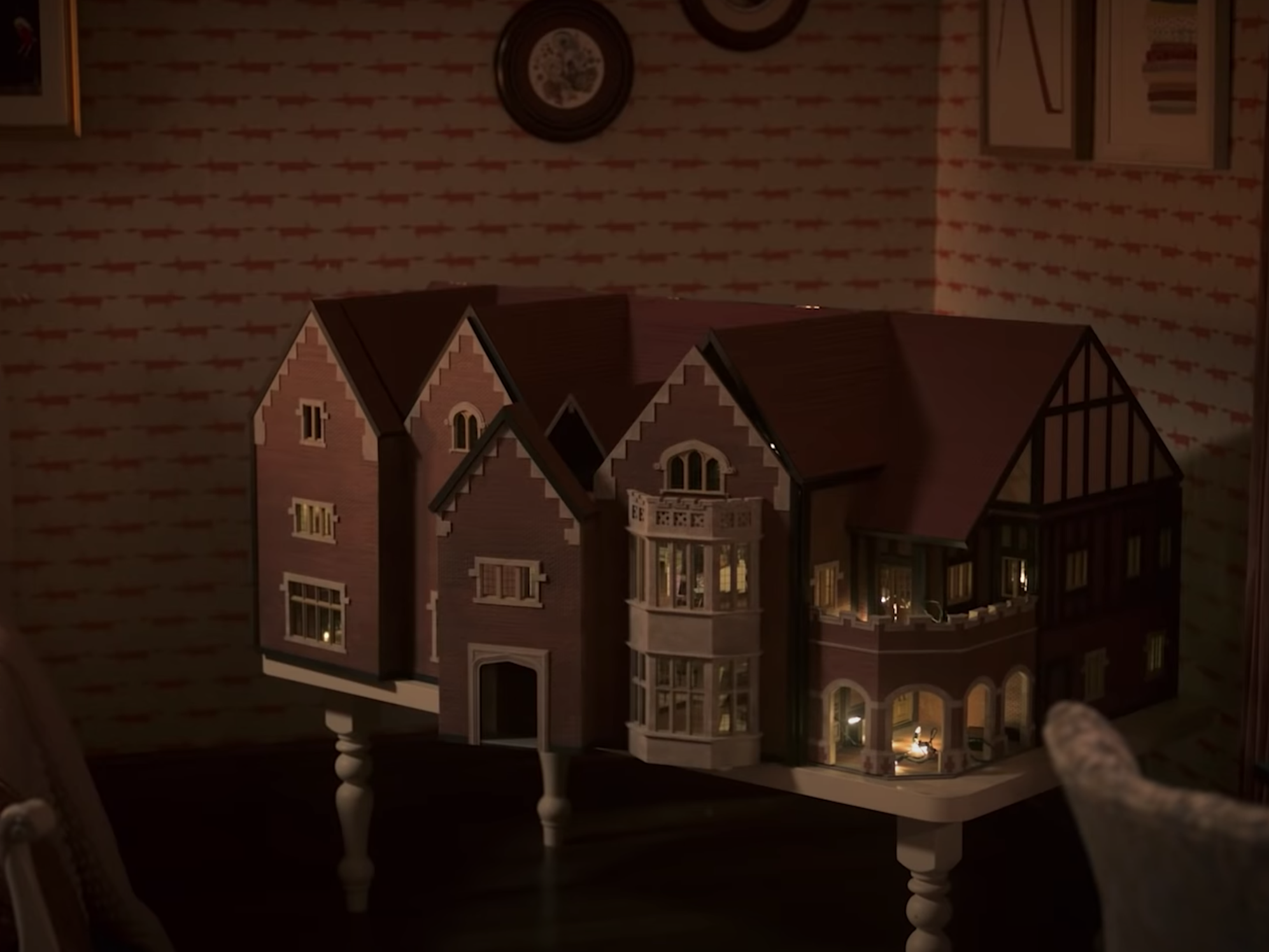 Spooky dolls feature heavily in the teaser trailer for The Haunting of Bly Manor (Netflix)