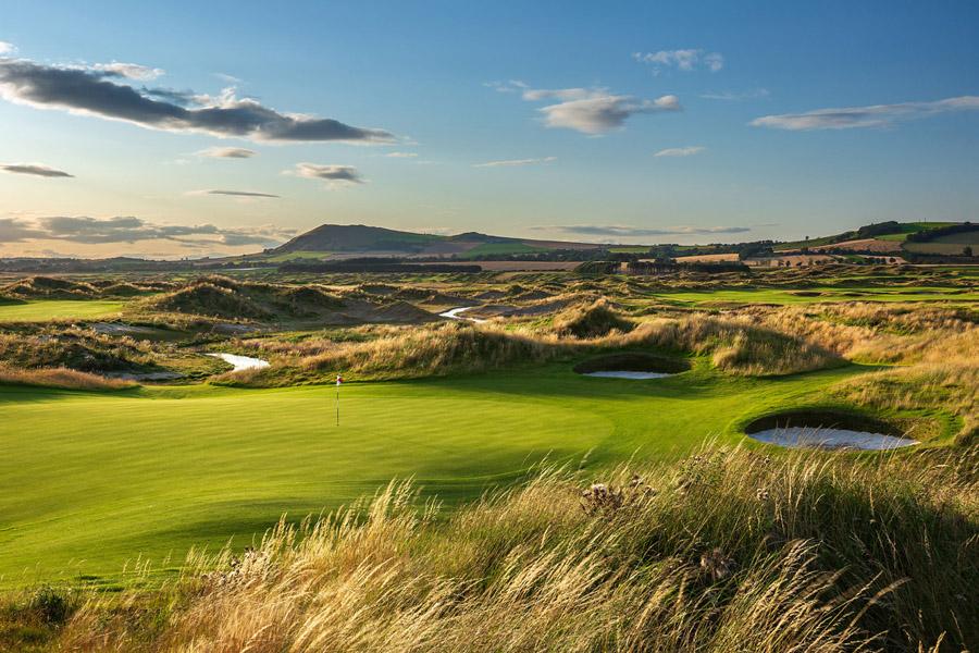 Dumbarnie Links lies along the north shore of Firth of Forth in Leven