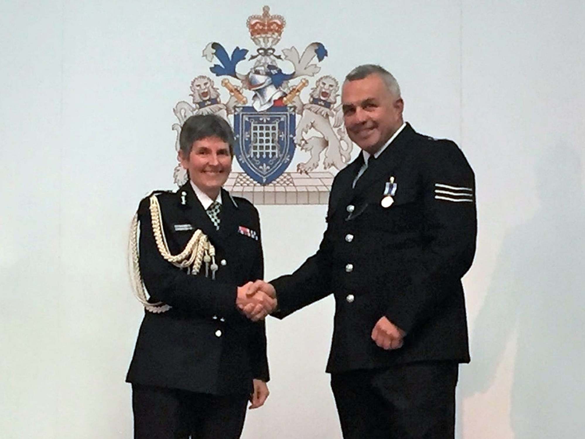 Sgt Ratana received an award from then Met commissioner Cressida Dick in 2017