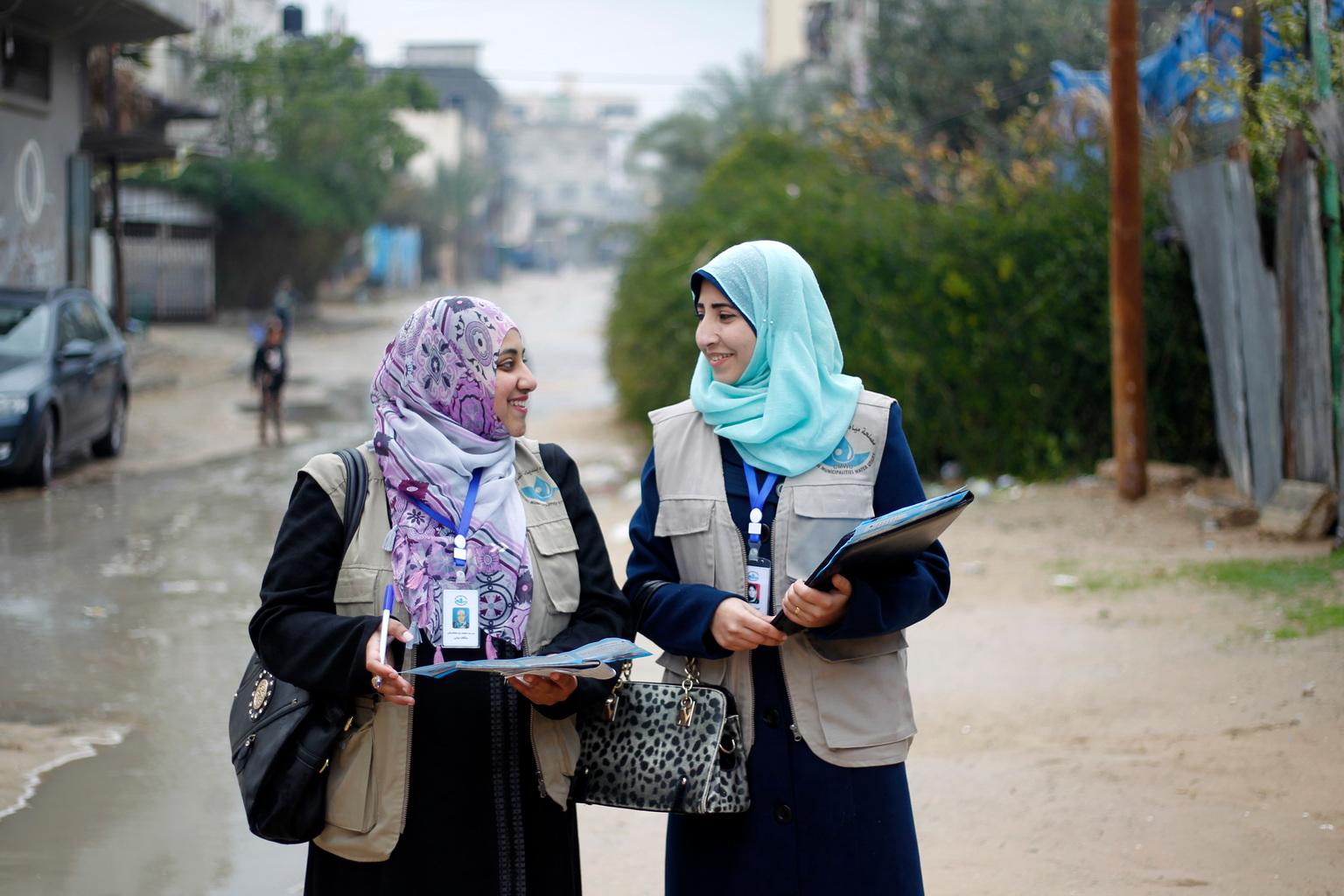 Afaf al-Najar says Palestinian border officials prevented her from going overseas as her father had made an application for a judicial travel ban