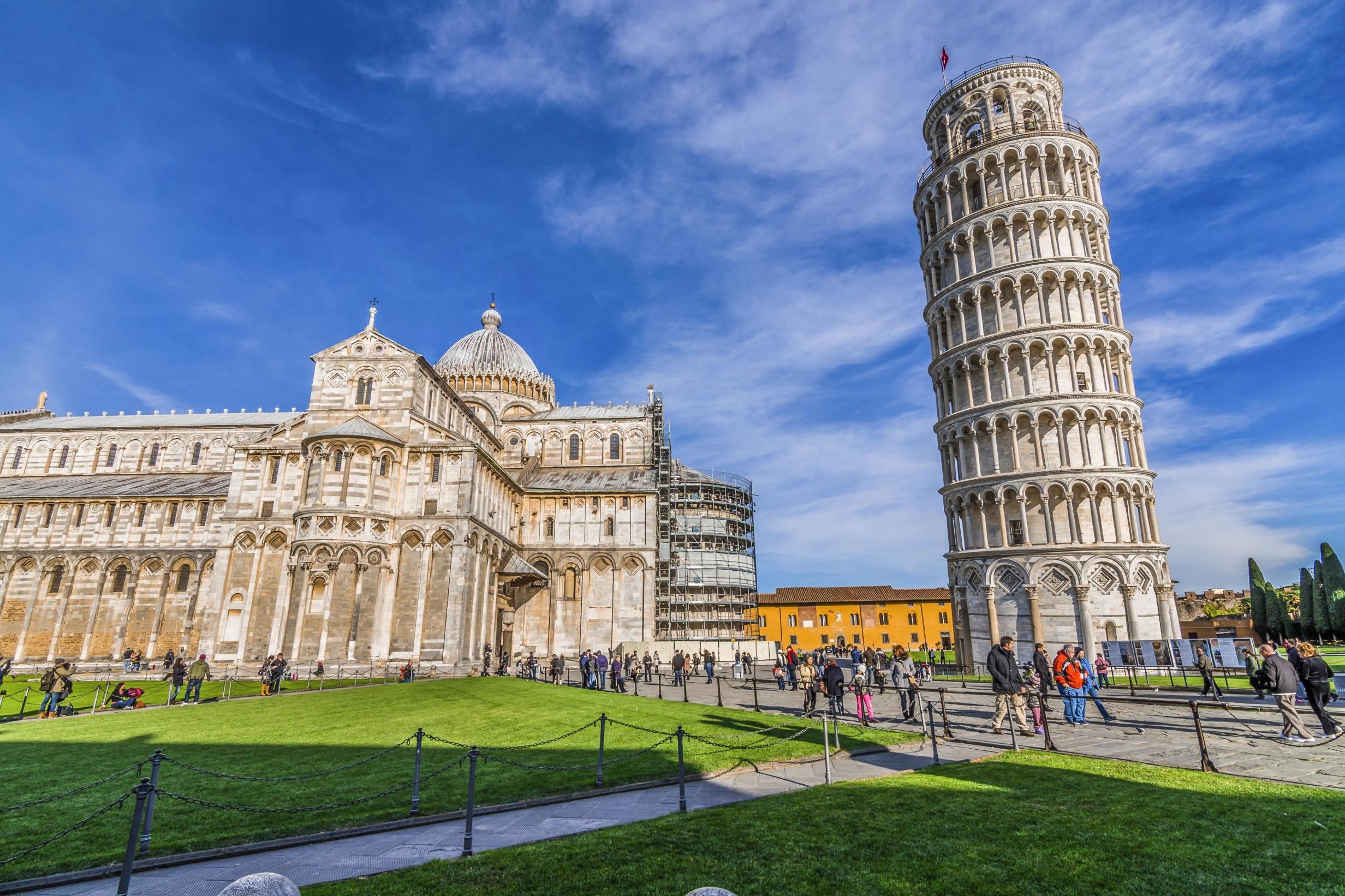 The world congregates in the Piazza del Duomo come July and August